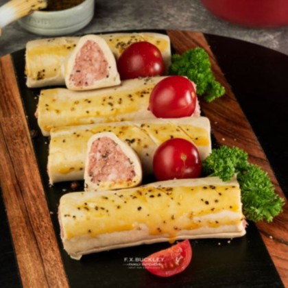 4 Award Winning Sausage Rolls 4 Award Winning Sausage Rolls