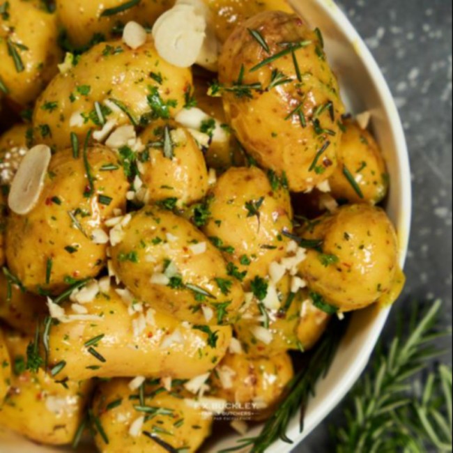 Garlic And Rosemary Potatoes